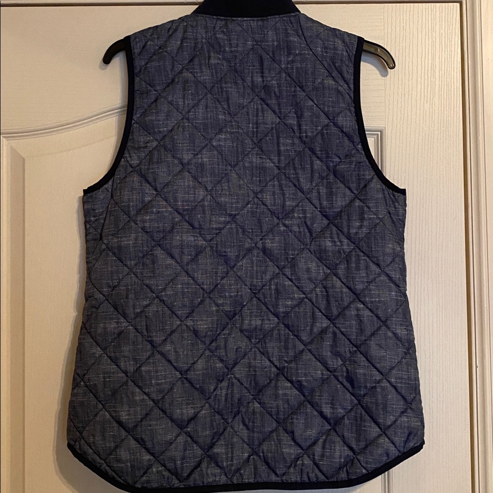 Old Navy Chambray Denim Look Quilted Vest Medium - Picture 3 of 4